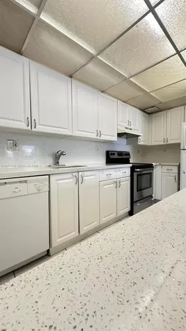 17650 NW 68th Avenue Hialeah FL 33015