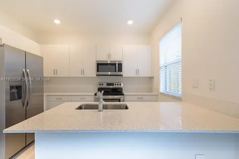 2683 SE 11th Street Homestead FL 33035