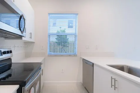 2683 SE 11th Street Homestead FL 33035