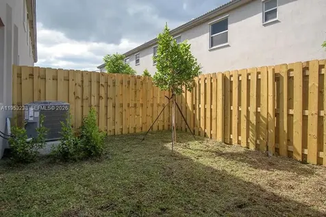 2683 SE 11th Street Homestead FL 33035