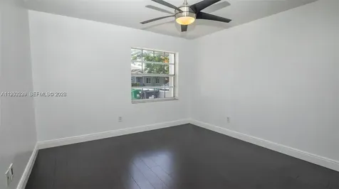 14206 SW 97th Terrace Miami FL 33186