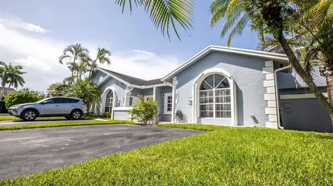 14206 SW 97th Terrace Miami FL 33186