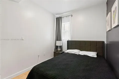 810 7th Street Miami Beach FL 33139