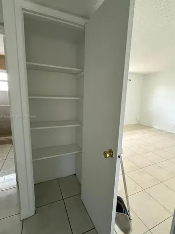 1200 SW 50th Avenue North Lauderdale FL 33068