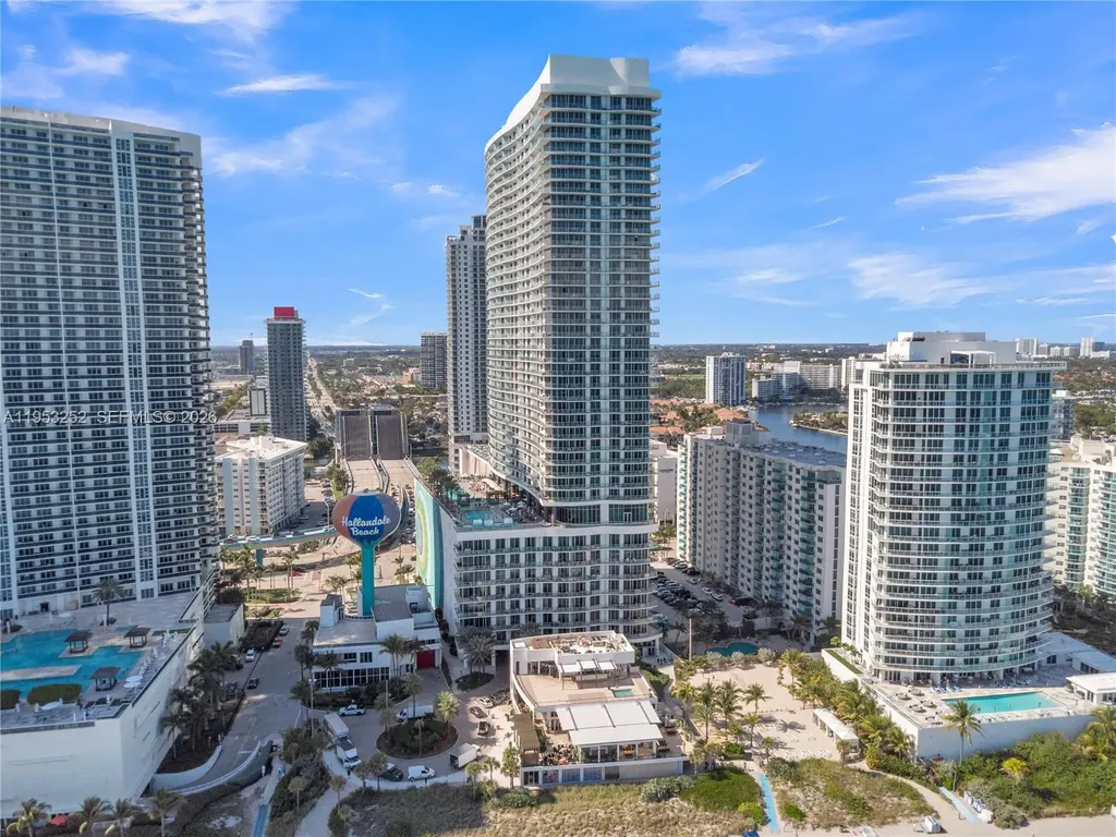 4111 S Ocean Drive Hollywood FL 33019