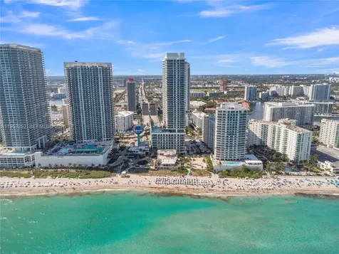 4111 S Ocean Drive Hollywood FL 33019