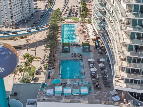 4111 S Ocean Drive Hollywood FL 33019