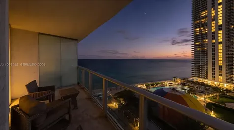 4111 S Ocean Drive Hollywood FL 33019