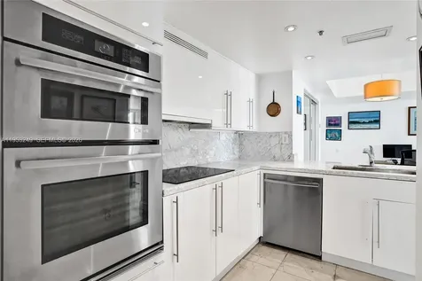 650 West Avenue Miami Beach FL 33139