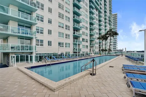 650 West Avenue Miami Beach FL 33139