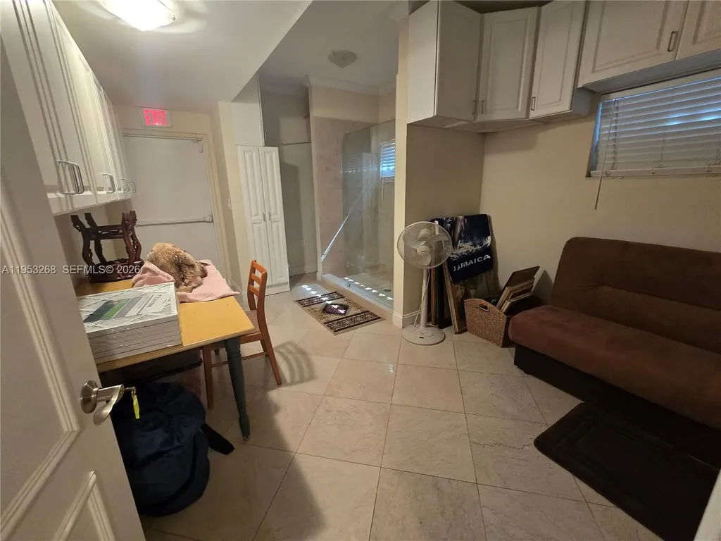 2555 Polk Street Hollywood FL 33020