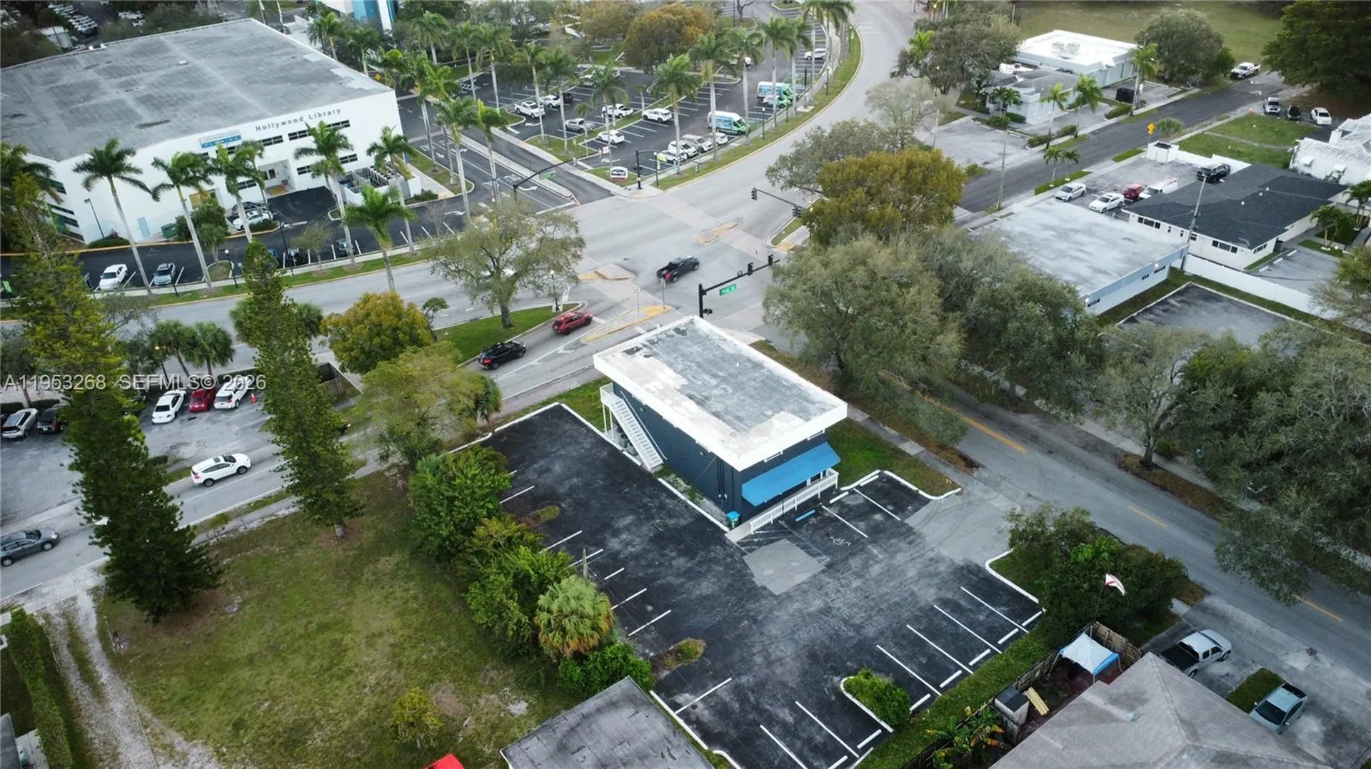 2555 Polk Street Hollywood FL 33020