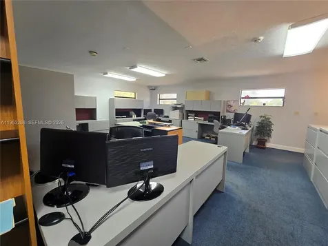2555 Polk Street Hollywood FL 33020