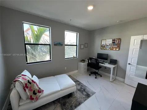 7809 NW 104th Avenue Doral FL 33178