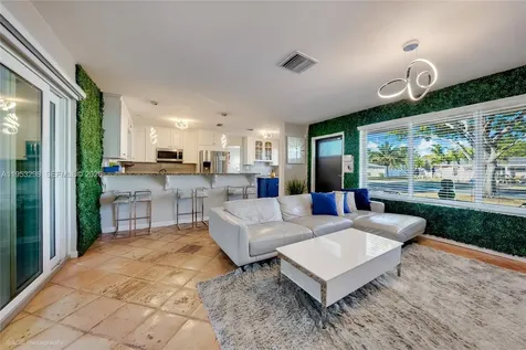 262 SW 54th Avenue Plantation FL 33317