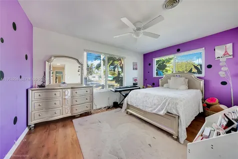 262 SW 54th Avenue Plantation FL 33317