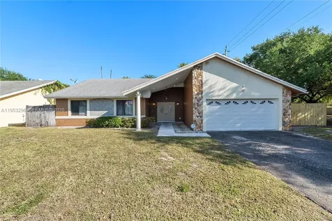 8201 NW 53rd Street Lauderhill FL 33351