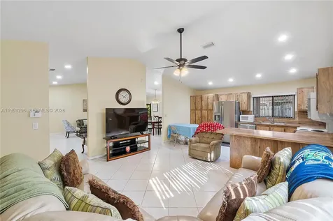 8201 NW 53rd Street Lauderhill FL 33351