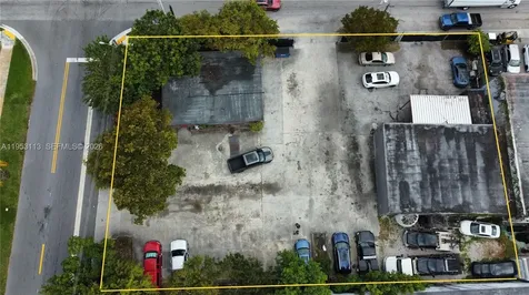 2110 SW 58th Avenue West Park FL 33023