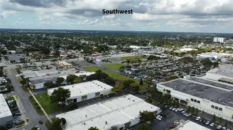 2110 SW 58th Avenue West Park FL 33023