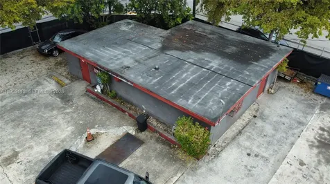 2110 SW 58th Avenue West Park FL 33023