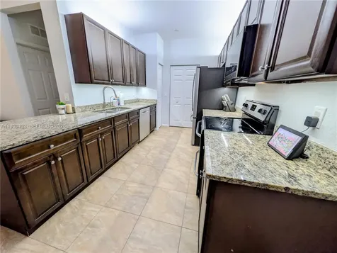 3561 Forest Hill Boulevard West Palm Beach FL 33406