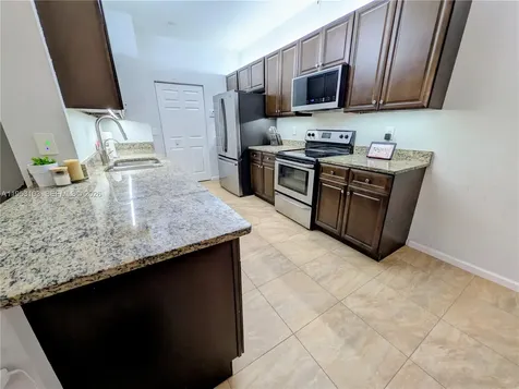 3561 Forest Hill Boulevard West Palm Beach FL 33406