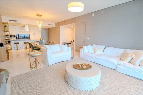 700 NE 26th Terrace Miami FL 33137