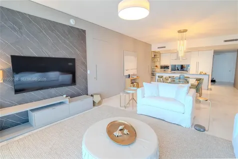 700 NE 26th Terrace Miami FL 33137