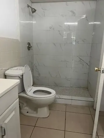 2175 NE 170th Street North Miami Beach FL 33162