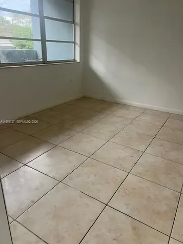 2175 NE 170th Street North Miami Beach FL 33162