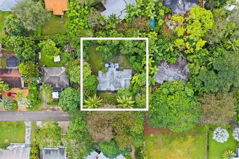5942 SW 60th Street South Miami FL 33143