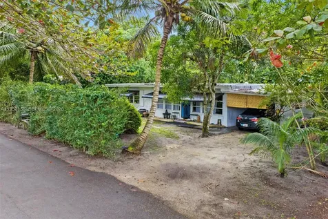 5942 SW 60th Street South Miami FL 33143