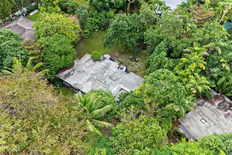 5942 SW 60th Street South Miami FL 33143