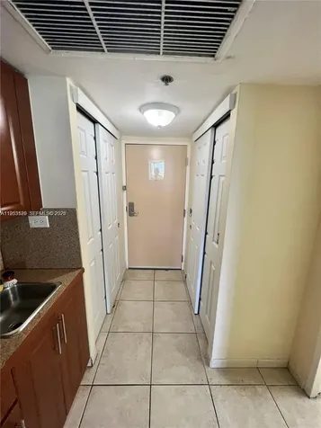 19201 Collins Avenue Sunny Isles Beach FL 33160
