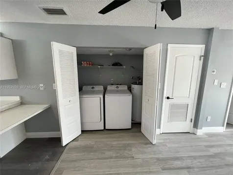 313 Dirksen Other City - In The State Of Florida FL 32713