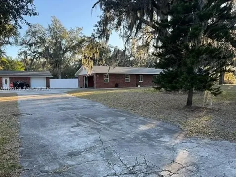 1221 SW Stakes Street Other City - In The State Of Florida FL 34266