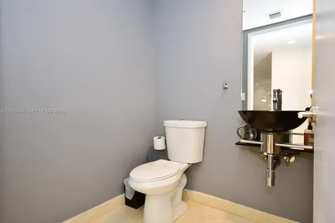 17201 Collins Avenue Sunny Isles Beach FL 33160