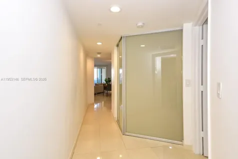 17201 Collins Avenue Sunny Isles Beach FL 33160