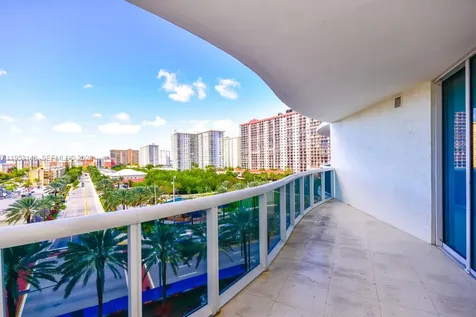 17201 Collins Avenue Sunny Isles Beach FL 33160