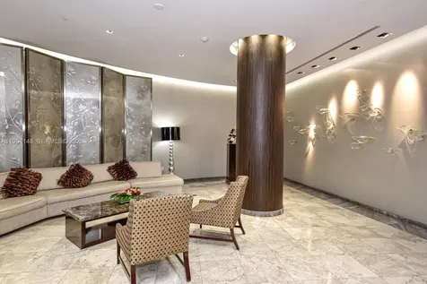 17201 Collins Avenue Sunny Isles Beach FL 33160