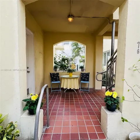928 Euclid Avenue Miami Beach FL 33139