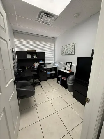 6801 NW 77th Avenue Medley FL 33166