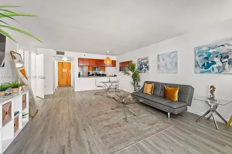 1200 Brickell Bay Drive Miami FL 33131