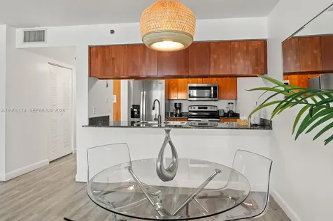 1200 Brickell Bay Drive Miami FL 33131