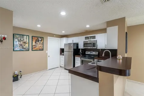 1528 Veracruz Lane Weston FL 33327
