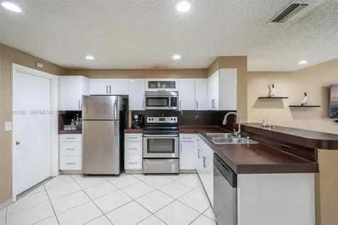 1528 Veracruz Lane Weston FL 33327