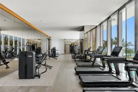 18975 Collins Avenue Sunny Isles Beach FL 33160