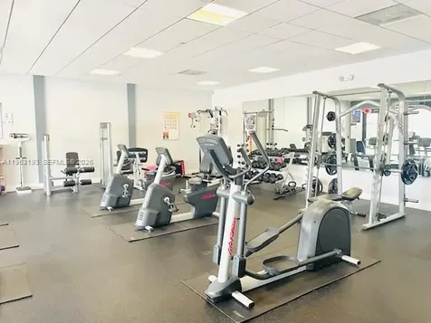 3675 N Country Club Drive Aventura FL 33180