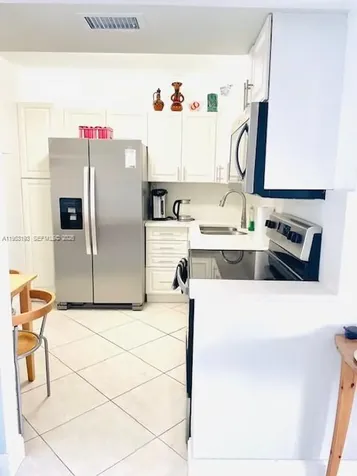 3675 N Country Club Drive Aventura FL 33180